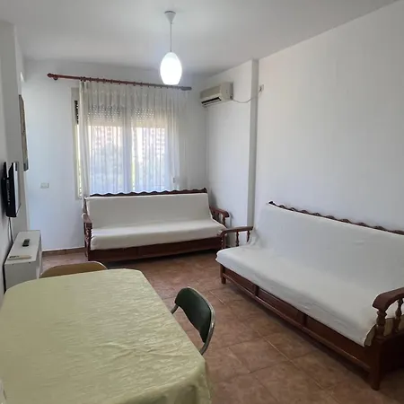 Lägenhet Iliria Durrës